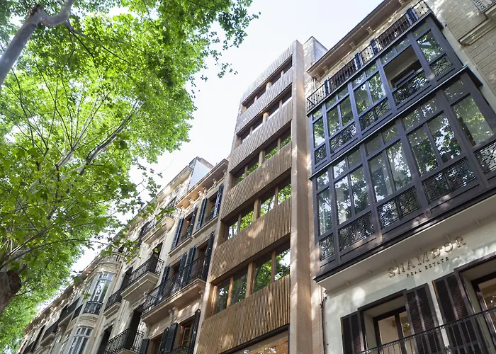 Nivia Born Boutique Hotel
